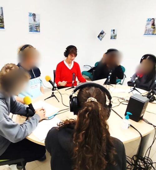 PODCAST LES RENCONTRES DE LLA DU 24/11/25 – PHYSICIENNE, POURQUOI PAS MOI ?