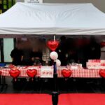 Un stand de la Saint-Valentin au lycée Louis Armand